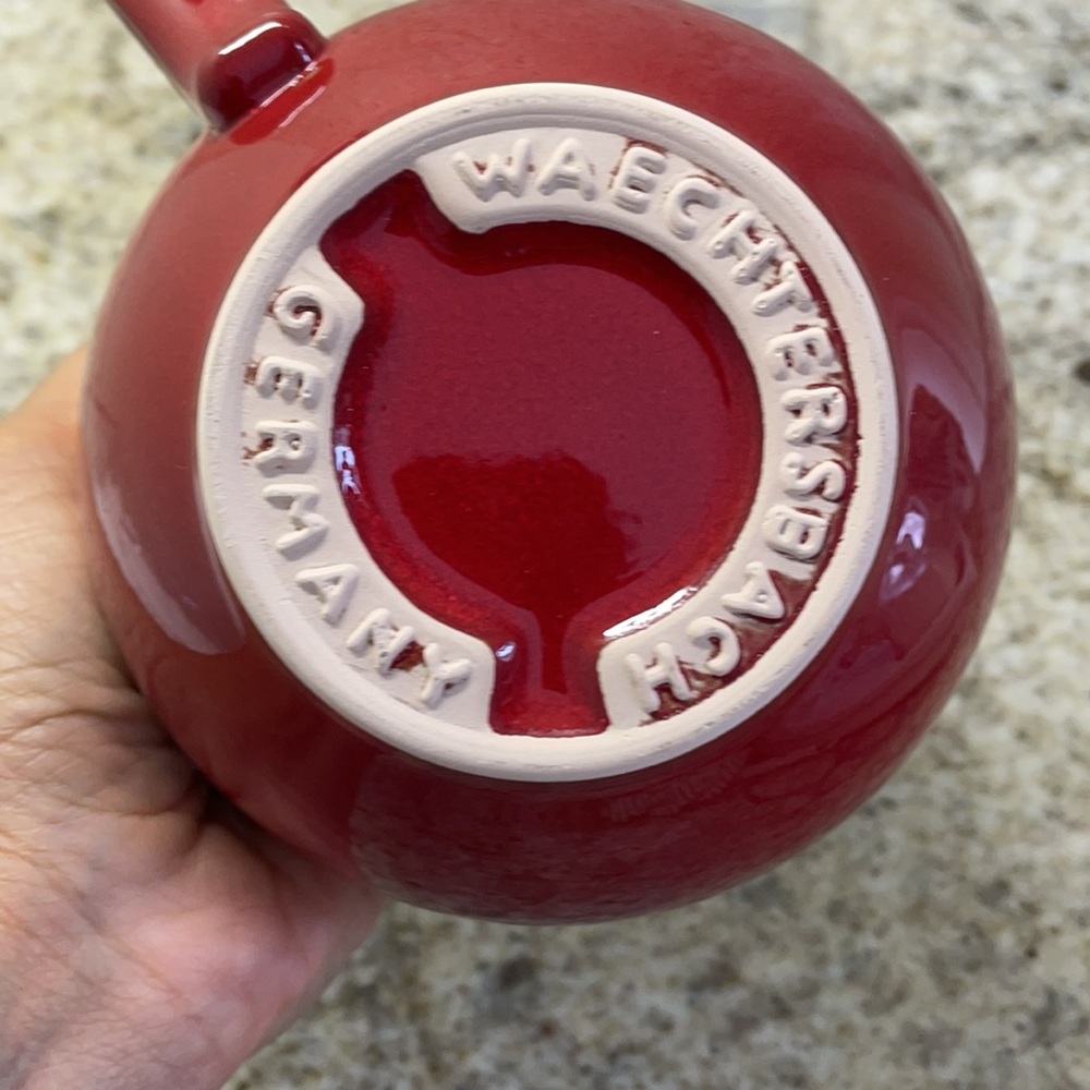 Two Ceramic ♥️ Cups - Picture 4 of 6